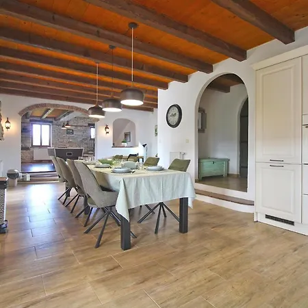 Dean 1912 Tatil Evi *
