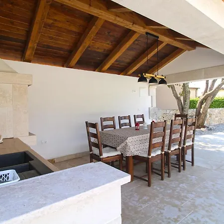 Dean 1912 Casa de Férias Tinjan