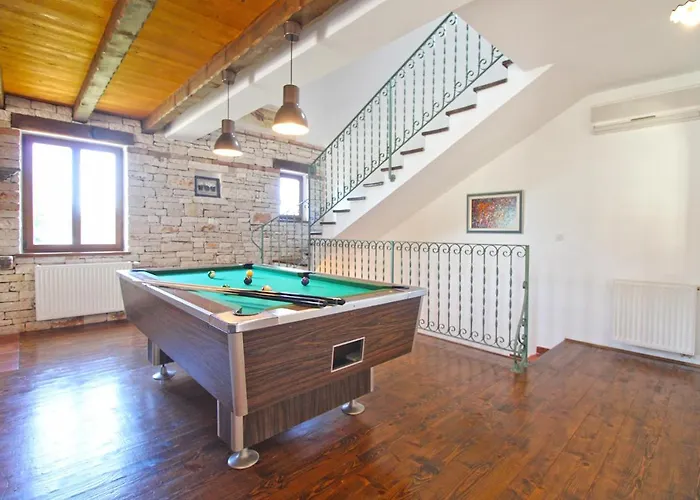 Vakantiehuis Dean 1912 Tinjan