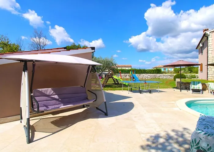 Vakantiehuis Dean 1912 Tinjan